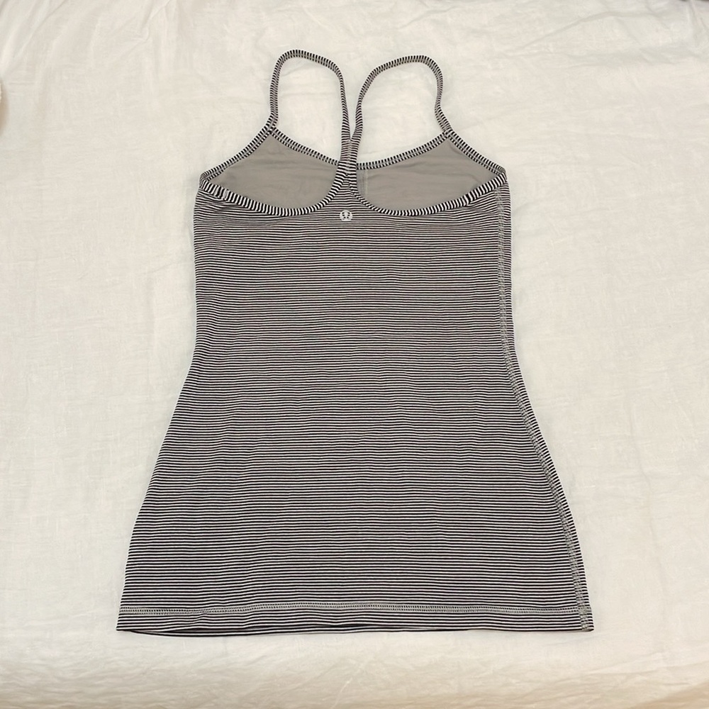 LULULEMON YOGA TOP